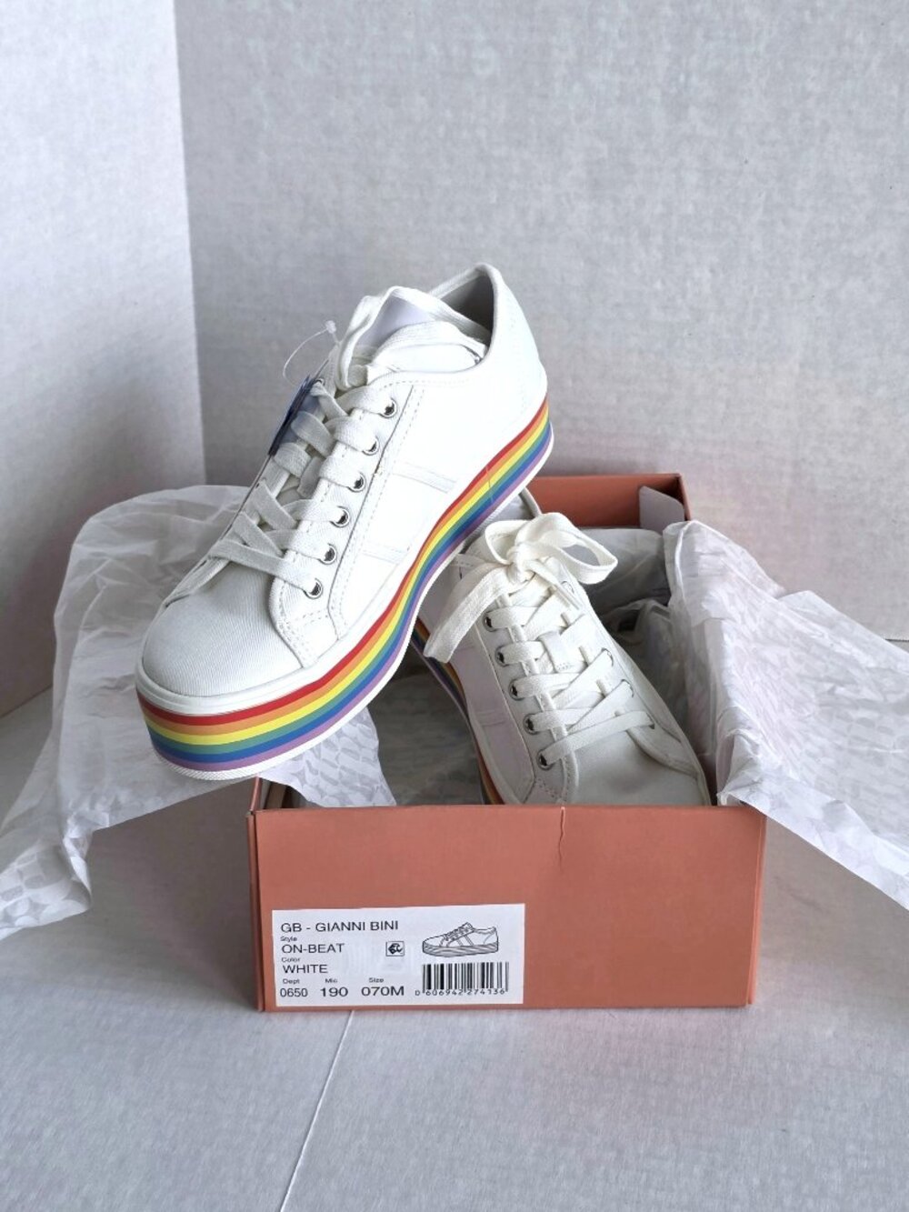 Gianni Bini On-Beat Women's Airfit White Platform Low-Top Canvas Sneakers 7M NIB